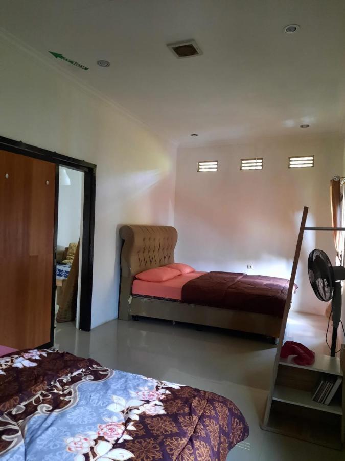 Villa Dhanty Bogor Dış mekan fotoğraf